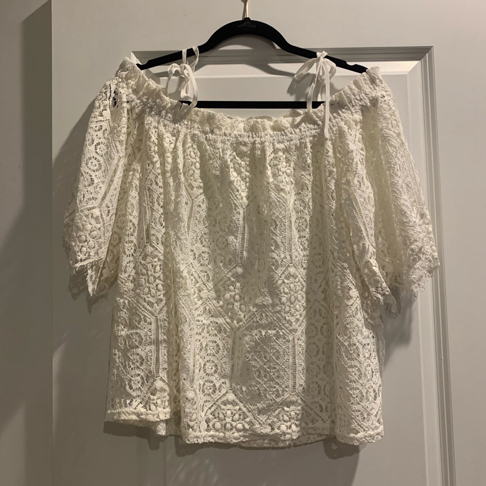 H&M Lace Off-The-Shoulder Top